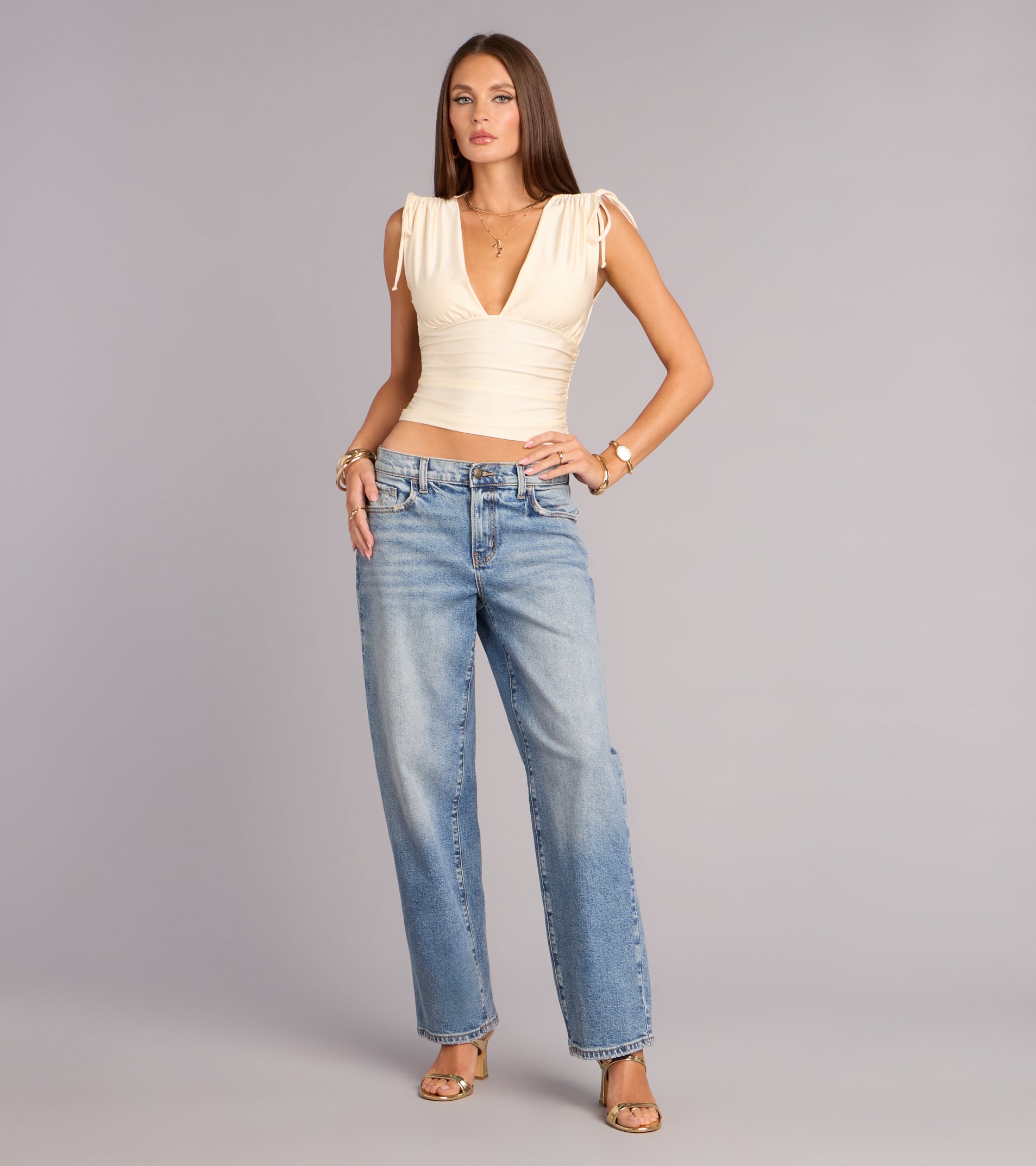 Sleek Look V-Neck Ruched Knit Top