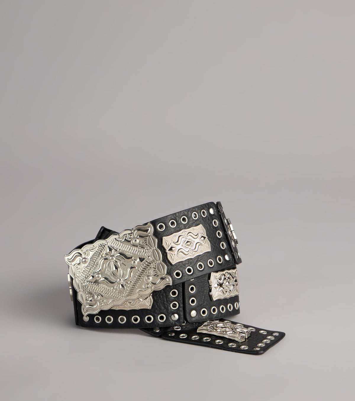 Street Luxe Grommet Belt