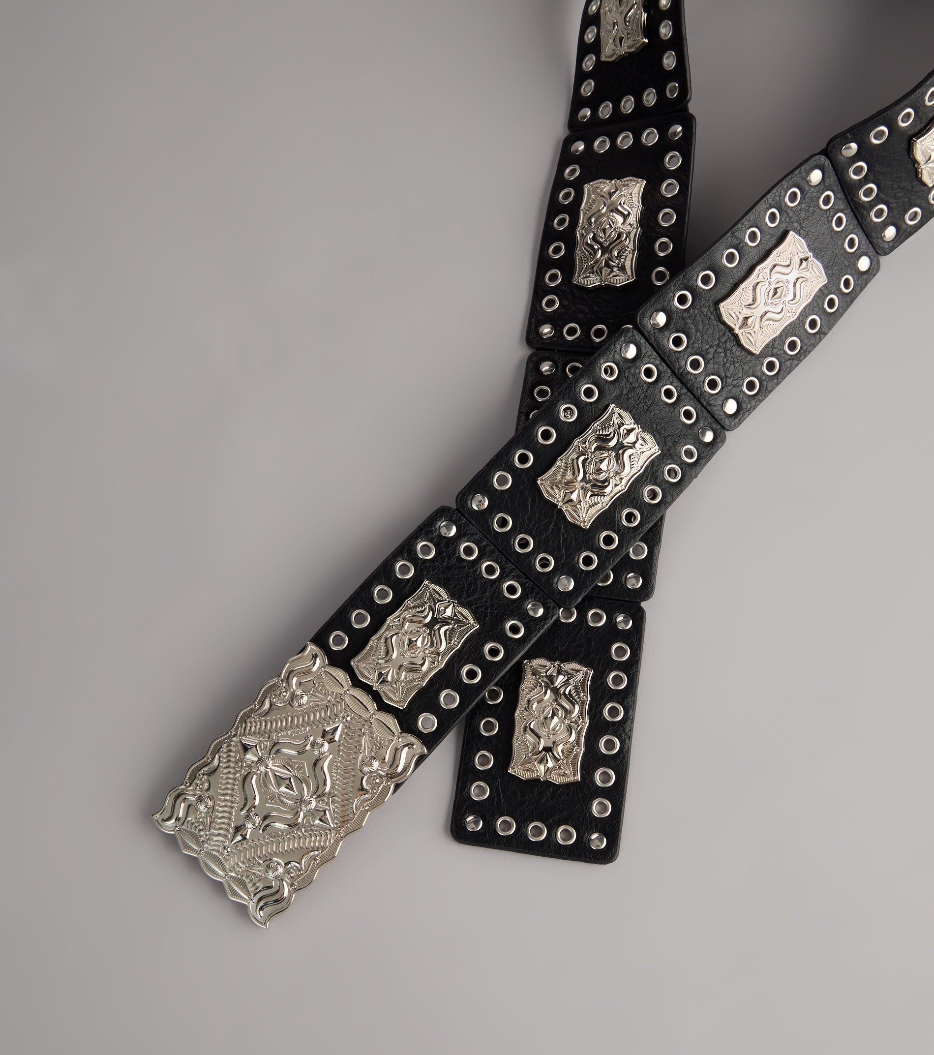 Street Luxe Grommet Belt